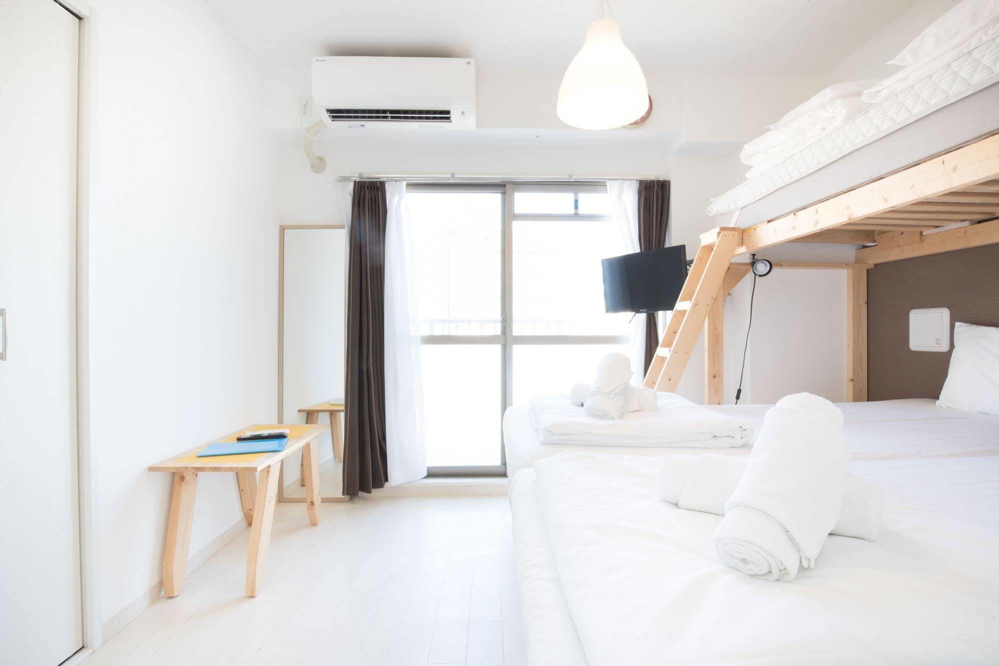 Galaxy Apartment Osaka Buitenkant foto